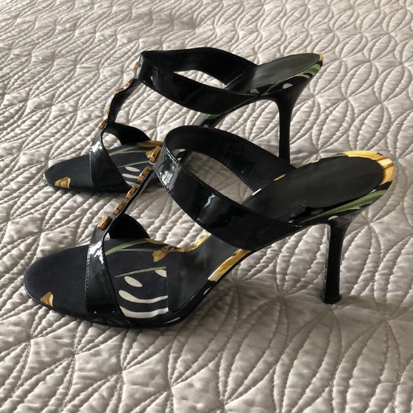 St John Black Heels - Picture 3 of 6